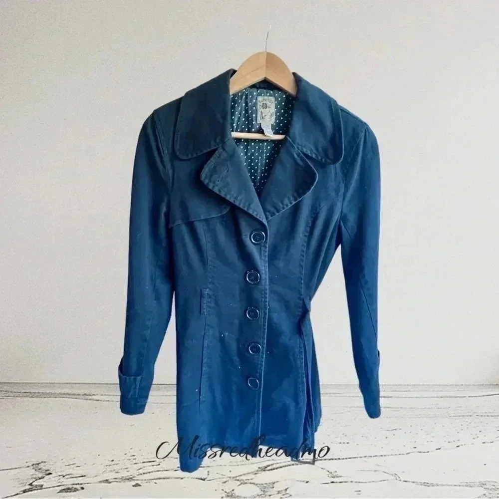 forever Trench Coat - Medium